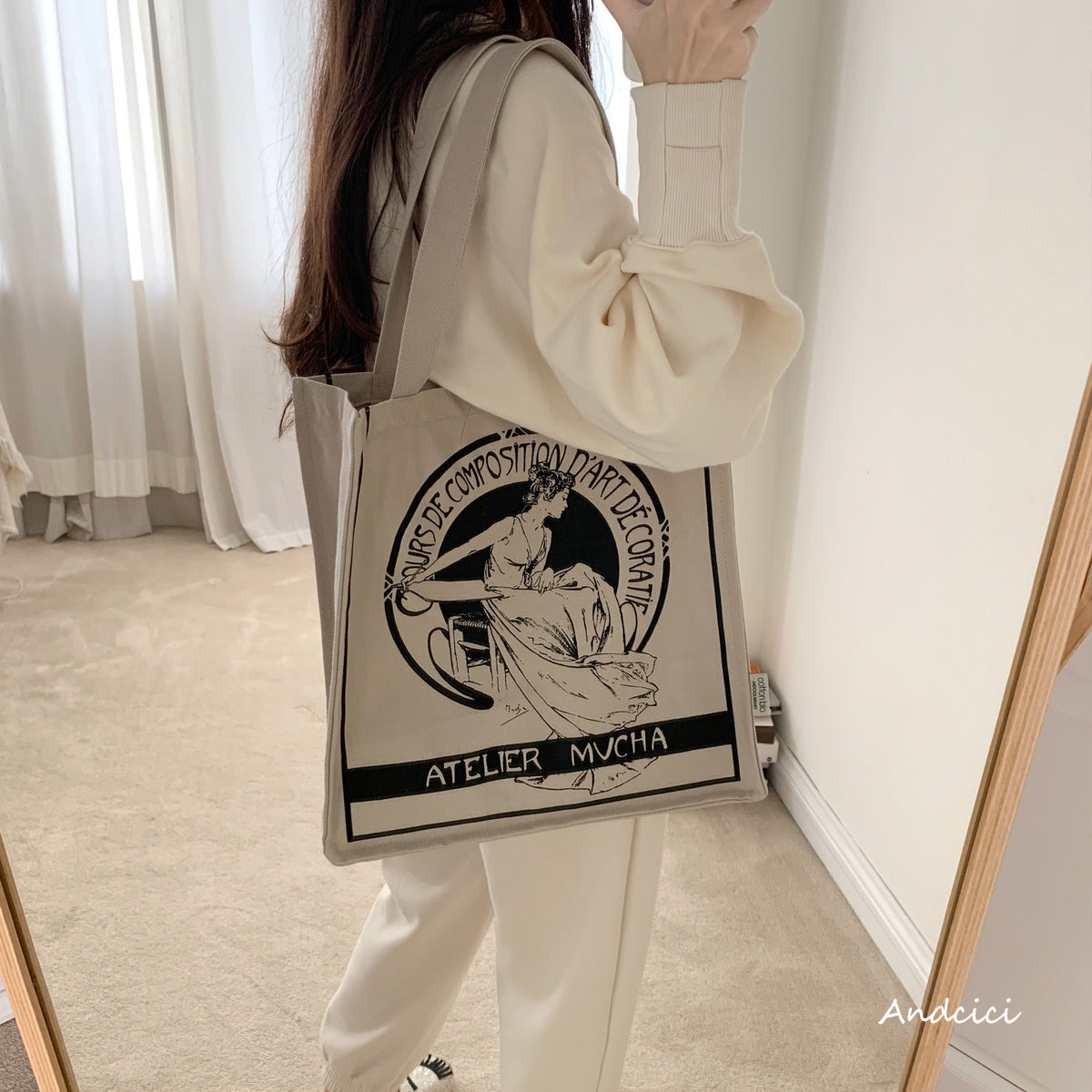 Alphonse Mucha Atelier Mucha, 1897 Canvas Tote Bag with Zip - Andcici