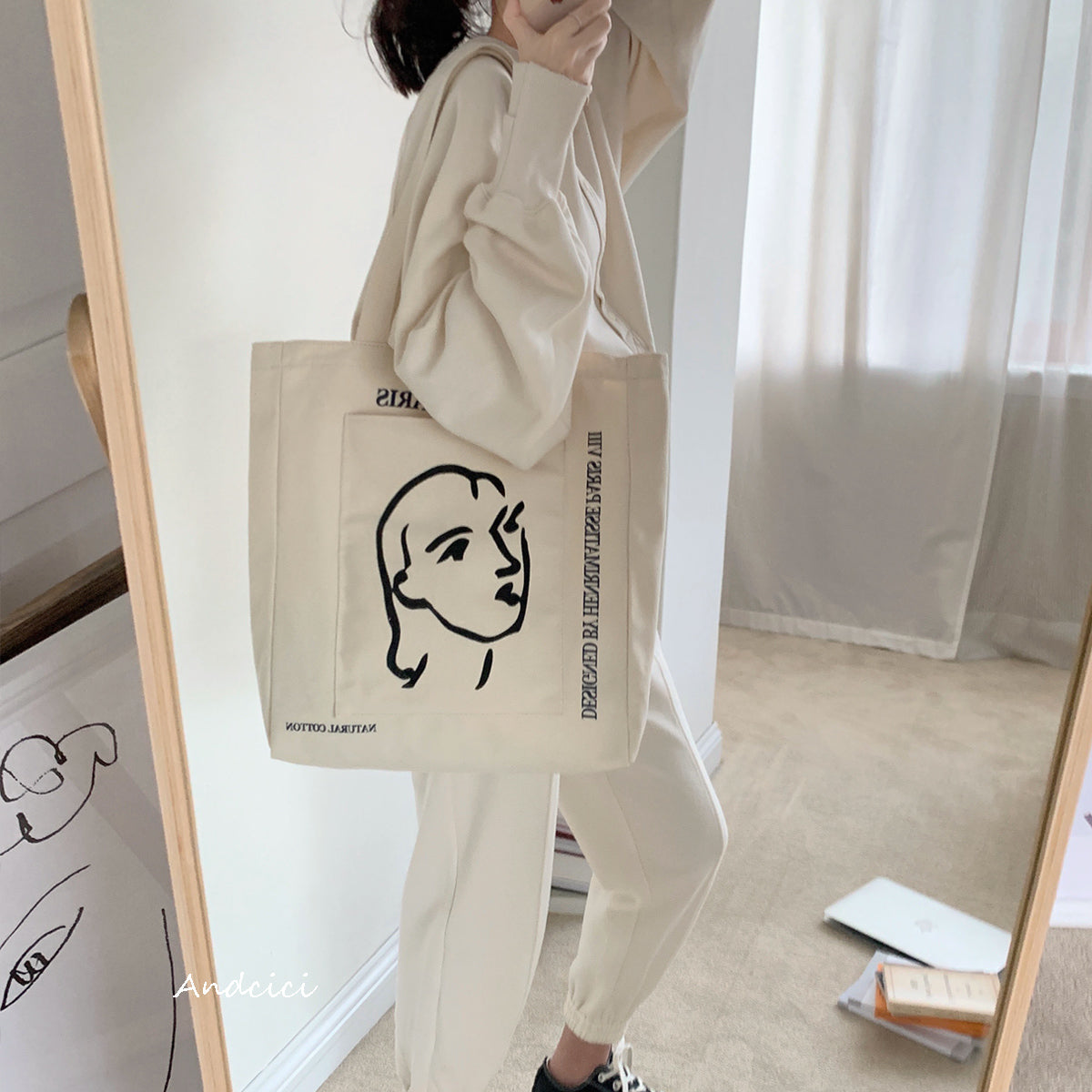 Henri Matisse Nadia au cheveux lisse, 1948 Canvas Tote Bag with Zip - Andcici