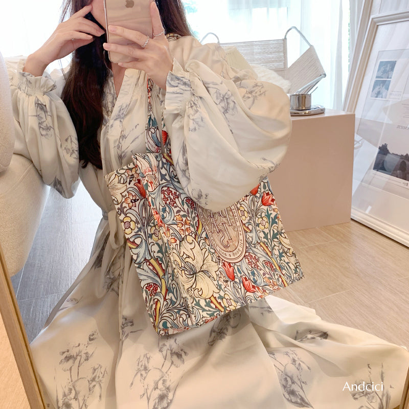 Windy Honolulu Canvas Tote Bag with Zip - Andcici